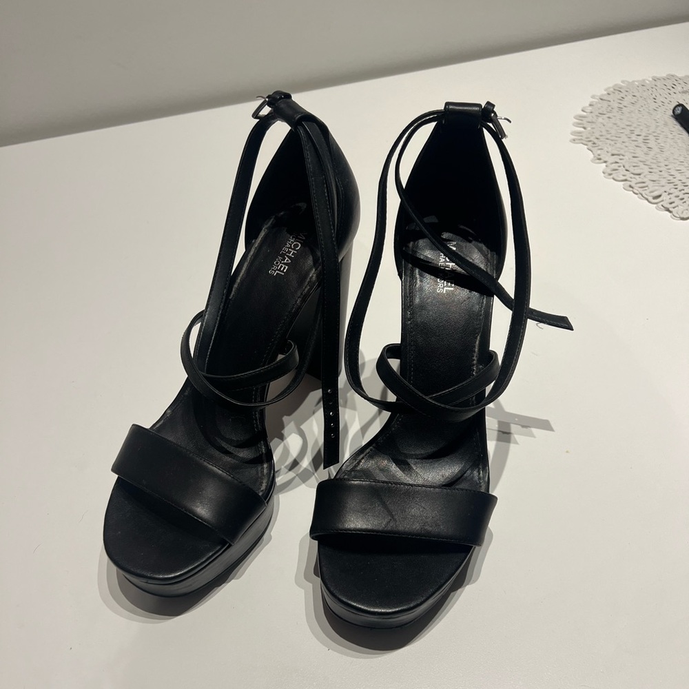 Michael Kors Platform sandals